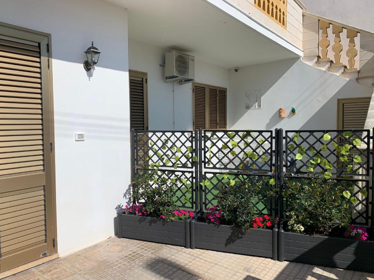 레우카 Casa Di Nonna Checca B&B 외부 사진